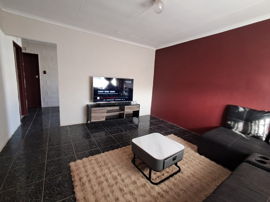 To Let 3 Bedroom Property for Rent in Northcrest Eastern Cape